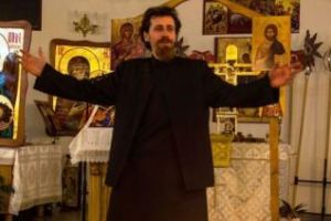 Preotul care crede că Untold e ”drăcesc” a revenit cu o postare critică 