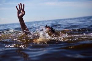 Atentie celor care merg pe litoral! Marea Neagra a mai facut o victima