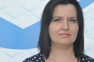 Femeile şi tinerii din ALDE şi-au petrecut sâmbăta strângând gunoaie de pe Transfăgărăşan