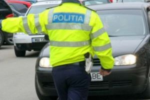 PERFORMANȚĂ greu de egalat. Are 74 de ani şi a fost prins de 11 ori fără permis de conducere