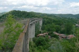 Din categoria poveşti de adormit copiii: se reiau lucrările la calea ferată Vâlcelele – Râmnicu Vâlcea