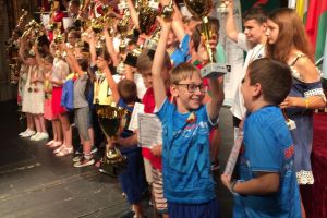 Performanţă importantă: Şahiştii juniori români au câştigat 25 de medalii, din care opt de aur, la campionatele europene de la Oradea (FOTO)