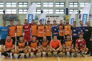 Înfrângeri pe linie