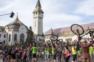 Critical Mass în acţiune de săptămâna mobilităţii