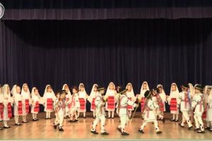 Formaţia „Micii românaşi