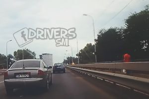 VIDEO. Șicanare pe Podul Golescu, după o serie lungă de înjurături