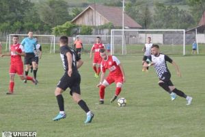 Și Circov, alături de Fetiţa (Performanţa Ighiu), la CNS Cetate Deva