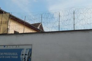 Condamnat pentru furt calificat, trimis după gratii