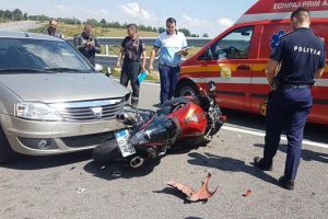 Accidentul de la Şinteu: Motociclistul este în comă