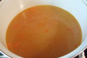 La Spitalul Judeţean, mâncarea e ciorbă lungă, să ajungă