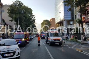 LIVE. Imagini de la eveniment. Incendiu la sediul SPIT Constanta.  Echipaje de politie, pompieri si medici la eveniment. Circulatie blocata (galerie foto-video)     