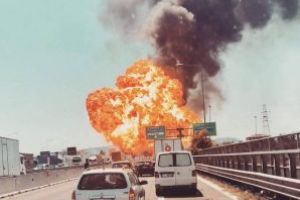 Bomba de foc pe autostrada: Accidentul care a socat Italia