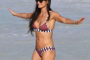 La 55 de ani, Demi Moore are un corp de-ţi taie răsuflarea. FOTO în articol