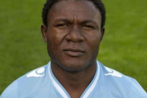 Bătrâneţe fără tinereţe. FCSB vrea un jucător cu vârstă incertă