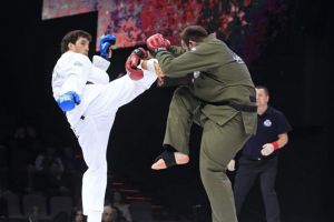 Turneul international Liga Campionilor. Concert in deschidere: Intalnire Romania - Rusia la Hand to Hand Fighting, in Mamaia