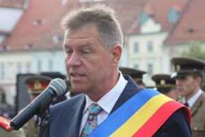 Preşedintele Klaus Iohannis şi smiorcăiala după bani/ ANALIZĂ