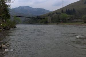 CAZ CUTREMURĂTOR în judeţul Bistriţa-Năsăud. CADAVRUL tinerei a fost găsit lângă un râu. DISPARIȚIA ei nici măcar nu a fost sesizată