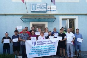 Angajaţii de la CSM Suceava au intrat în grevă generală