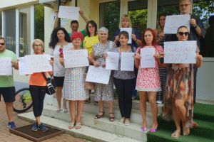 Salariaţii CSM Bistriţa, în grevă generală (FOTO)