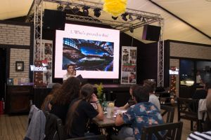 Sustine educatia copiilor din medii defavorizate; participa la Charity Quiz Night editia a XVI-a