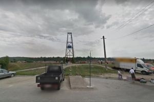 Primăria Blaj: Lucrări în grafic la noua pasarelă pietonală de pe râul Târnava Mare. Potrivit constructorului, ar putea fi dată în folosinţă la finalul anului viitor