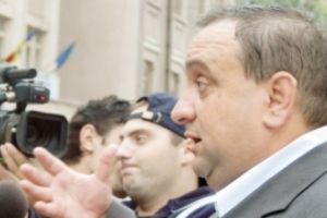 Fost sef SPP,  DEZLĂNȚUIT la adresa lui Klaus Iohannis: 'A procedat în acest mod, pentru că aşa i-au cerut cei din afara ţării'