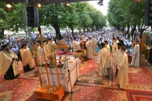 TÂRGOVIȘTE: Restricţii de circulaţie, vineri şi sâmbătă, pentru sărbătoarea Sfântului Ierarh Nifon