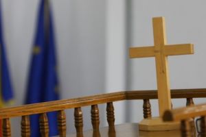 Bărbaţi cercetaţi pentru furt de cai şi atelaj