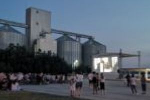 Dramatismul filmului „Poziţia copilului” – subiect de meditaţie pe faleza Dunării