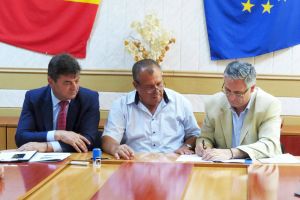 Feteşti: Fonduri nerambursabile Regio pentru creşterea eficienţei energetice a Liceului Teoretic Carol I