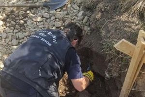 Proiectile de tun, găsite de muncitorii care săpau un drum la o benzinărie din Oradea