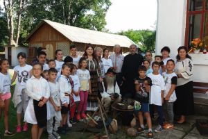 Arhiepiscopia Ramnicului: Încheierea Școlii de Vară a Parohiei Jiblea-Veche