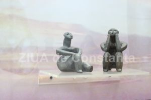 Istoria Dobrogei - oameni, popoare: Cultura Hamangia din epoca neoliticului mijlociu (galerie foto)