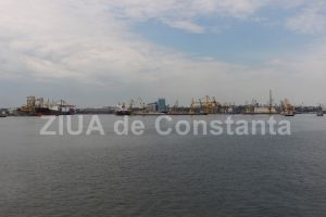 O firma cu sediul in Portul Constanta se divizeaza