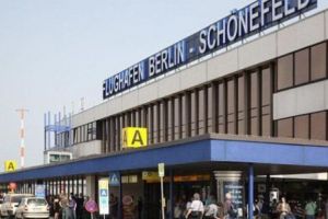 PANICĂ pe un aeroport din Berlin. Autorităţile au hotărât închiderea unui terminal. Cauza este ȘOCANTĂ