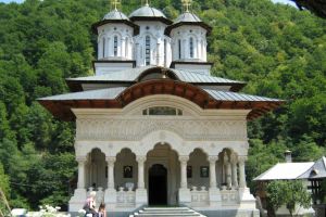 Sfântă Liturghie Arhierească la Hramul Mănăstirii Lainici, Gorj