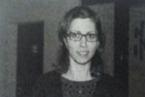 O gorjeancă publică la Paris