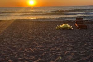 Descoperire macabra pe plaja din Eforie Nord. Trupul unui tanar inecat, adus de valuri la mal