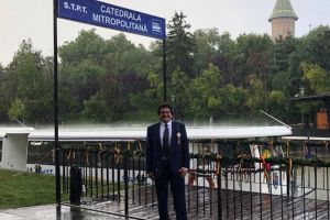 De sub palmieri, Robu se vede un manager performant. Se platesc in sfarsit salariile la STPT