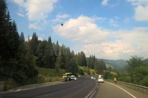 Covor asfaltic nou pe DN 17, în două zone cu risc ridicat de accidente