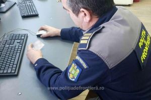 Maramureşean oprit la Petea. A încercat să treacă frontiera cu un permis fals