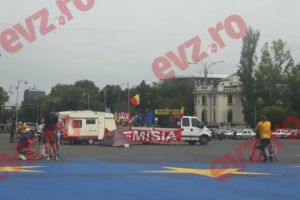 Cu RULOTA în faţa GUVERNULUI