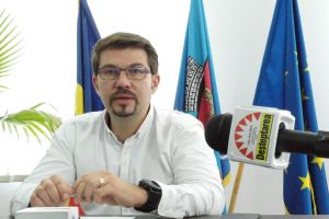 VIDEO: Primarul Necula anunţă câştigătorul licitaţiei pentru Rezerva de apă