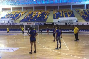 Corona joacă, vineri, primul amical la Braşov