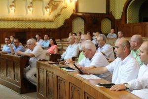 O singură verigă lipsă pentru operarea în integralitate a proiectului „Sistemului de management integrat al deşeurilor solide în judeţul Mureş”