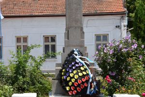 Monumentul eroilor din Turdaş