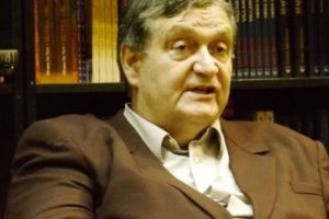 Un scriitor român din New York. Istoriile lui Alex Ștefănescu
