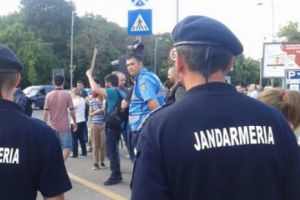 SITUAȚIE CONTROVERSATĂ în jurul mitingului din 10 august. LOCURILE la protest sunt VÂNDUTE. O PLATFORMĂ cvică vrea să COMMERCIALIZE locuri PUBLICE