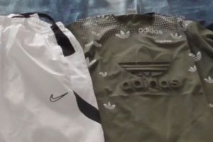 Dosar penal pentru vânzare de produse contrafăcute şi biciclete confiscate la Năsăud