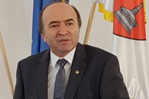 Angajaţii penitenciarelor: „Tudorel Toader cunoaşte în detaliu circumstanţele decesului fostului judecător Stan Mustaţă”